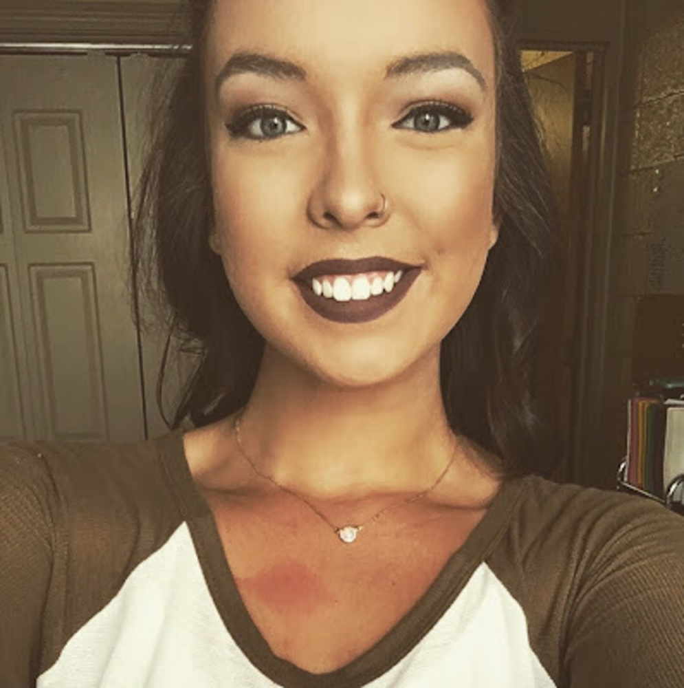 Meet your Posher, Jillian